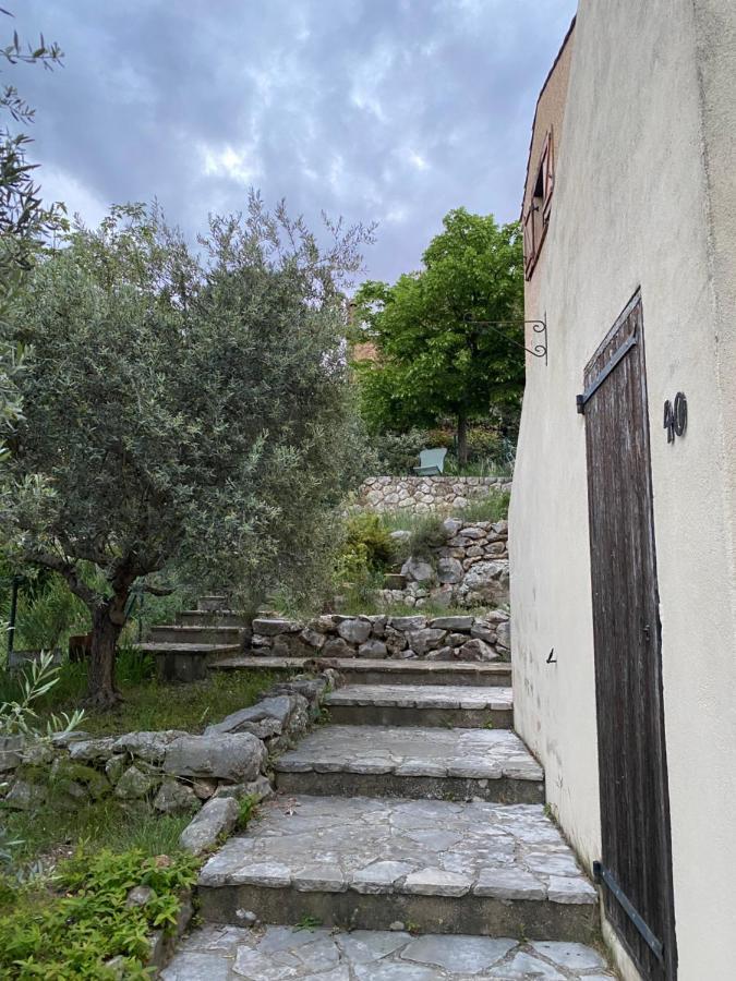 Jolie maison de village, à 2 min à pied du lac d'Esparron de Verdon Extérieur photo